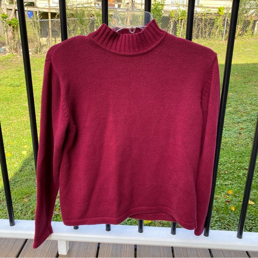 EUC S Eddie Bauer vintage vtg maroon burgundy turtleneck knit sweater
